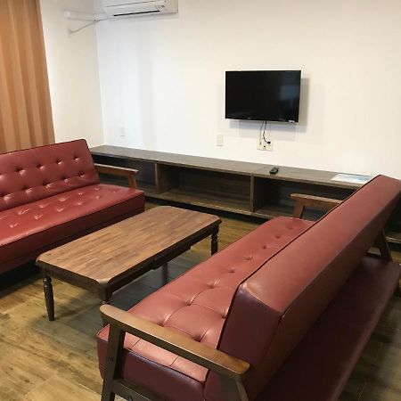 Mr.Kinjo Inn Rycom Kitanakagusuku Dış mekan fotoğraf